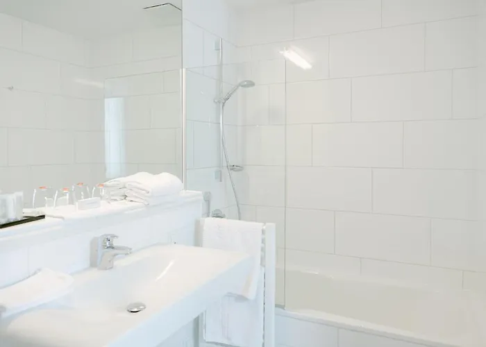 Bamberger Hof Bellevue Hotel 4*