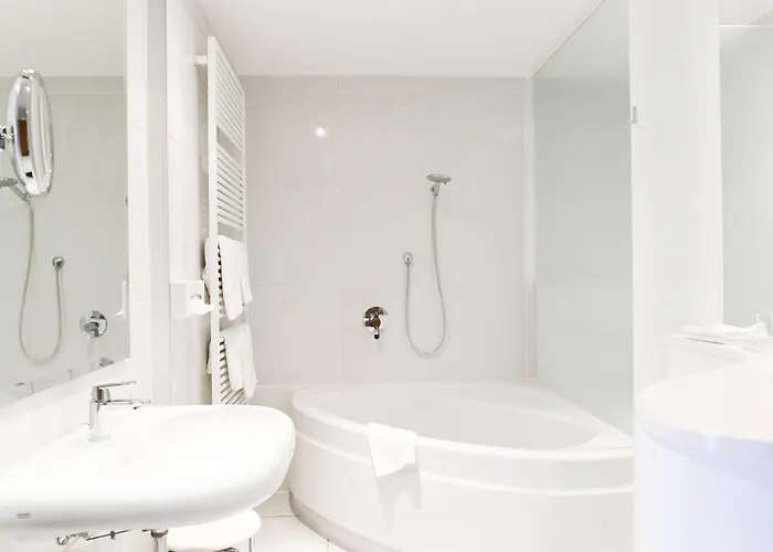 Bamberger Hof Bellevue Hotel 4*