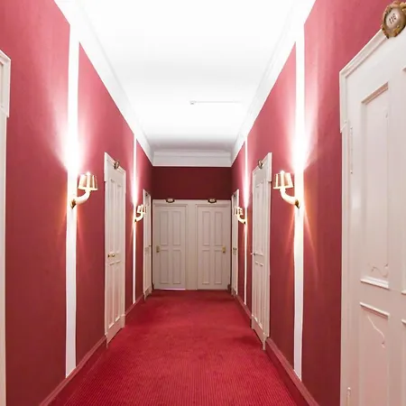 Bamberger Hof Bellevue 4* بامبرج