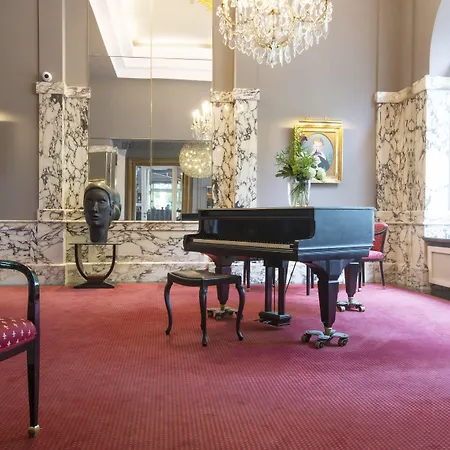 מלון Bamberger Hof Bellevue 4*