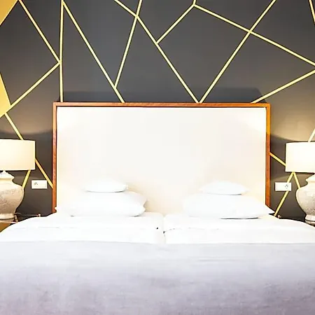 Bamberger Hof Bellevue מלון 4*