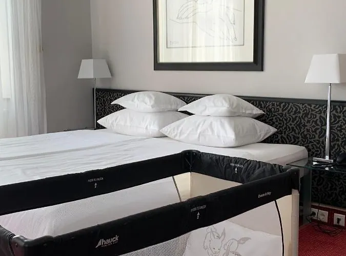 Bamberger Hof Bellevue Hotel 4*