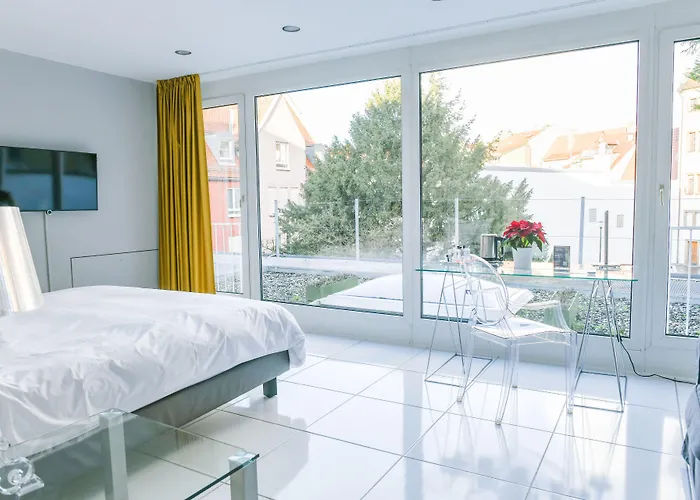 Hotel Bamberger Hof Bellevue 4*